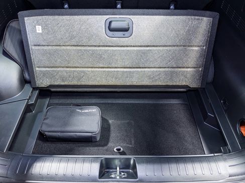 Used 2024 Kia EV6 Light image 30