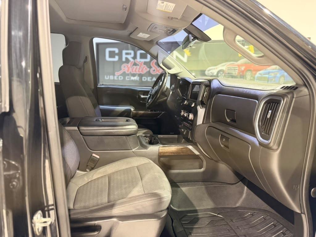 Used 2020 GMC Sierra 1500 Elevation w/ Elevation Value Package AWD/4WD image 13