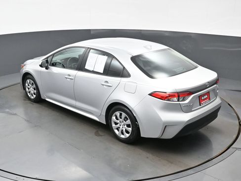 Used 2024 Toyota Corolla LE FWD image 36
