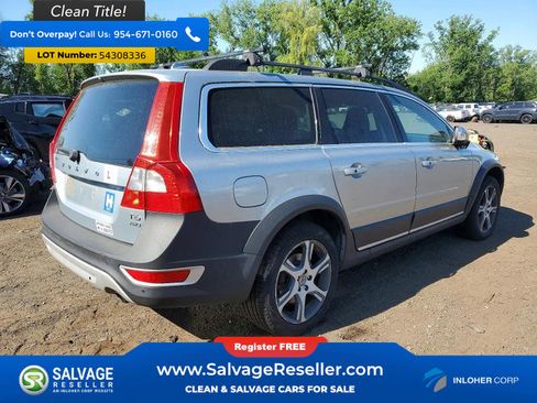 Used 2013 Volvo XC70 T6 AWD/4WD image 4