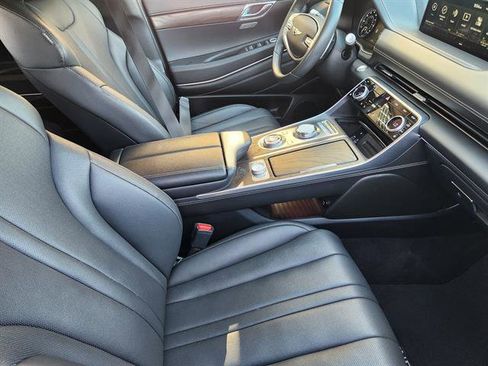 Used 2024 Genesis GV80 3.5T image 11