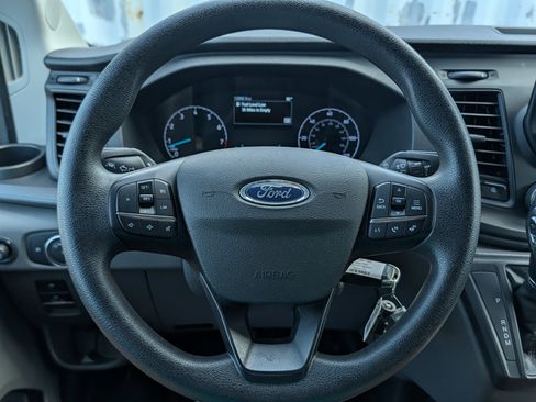 Used 2025 Ford Transit 250 Low Roof w/ Exterior Upgrade Package RWD image 24