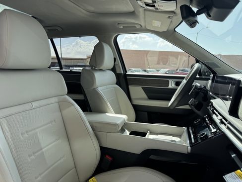 Used 2024 Hyundai Santa Fe Calligraphy image 45