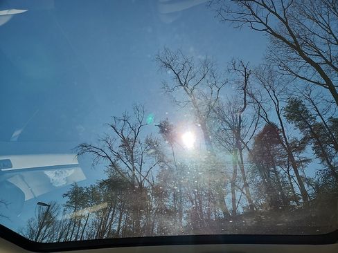 Certified 2025 Land Rover Discovery Sport S image 27