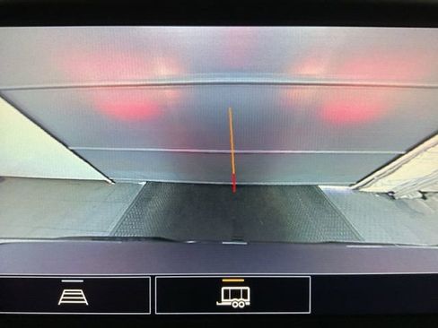 Certified 2021 Chevrolet Silverado 1500 LT w/ Convenience Package II AWD/4WD image 19