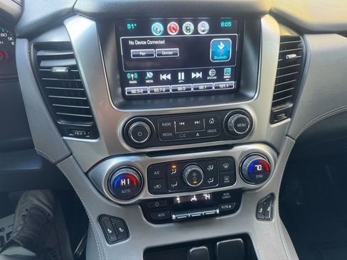 Used 2020 Chevrolet Suburban LT image 12