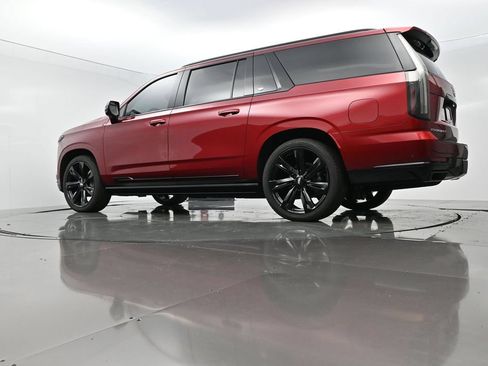 Used 2025 Cadillac Escalade ESV Sport Platinum w/ LPO, Floor Liner Package AWD/4WD image 62