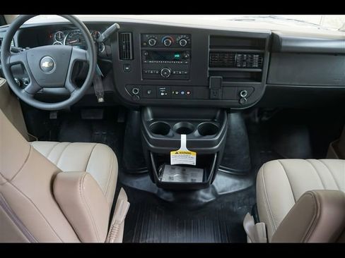 New 2025 Chevrolet Express 2500 Work Van image 6