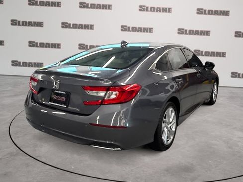 Used 2018 Honda Accord LX image 5