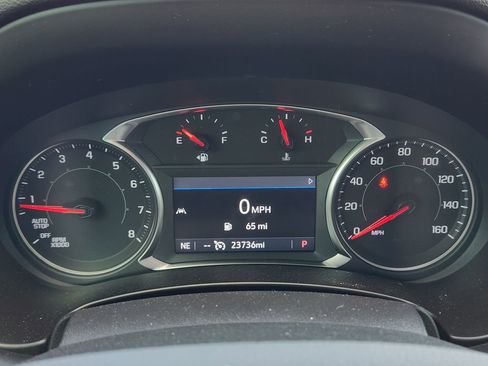 Used 2024 GMC Terrain SLT w/ Tech Package image 23