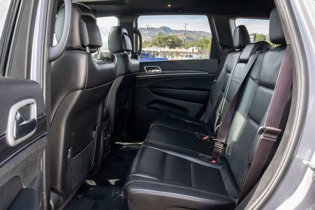 Used 2021 Jeep Grand Cherokee Limited AWD/4WD image 8