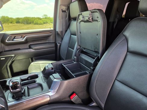 Used 2022 Chevrolet Silverado 1500 RST AWD/4WD image 30
