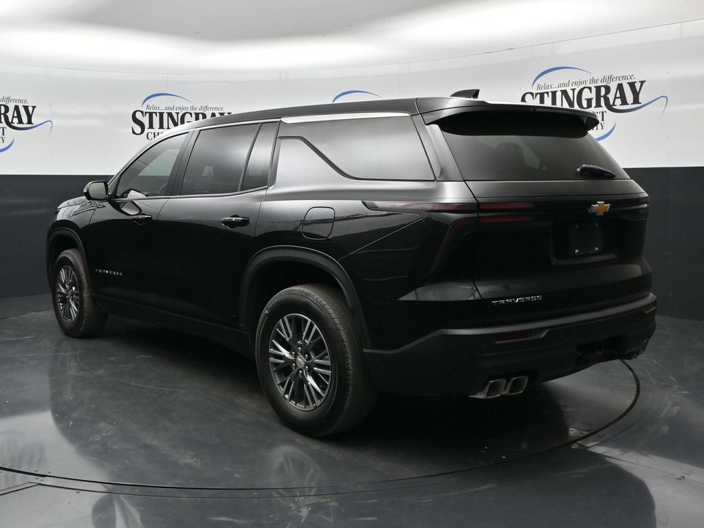 Used 2024 Chevrolet Traverse LS w/ LPO, Floor Liner Package FWD image 5