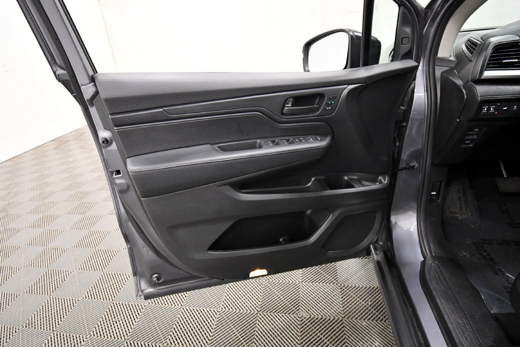 Certified 2025 Honda Odyssey EX-L image 13