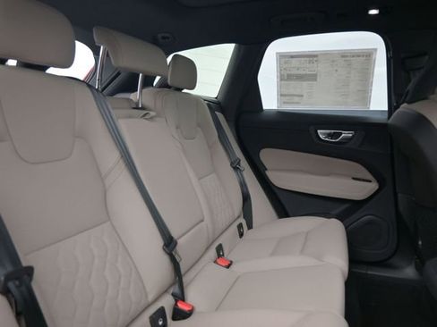 New 2026 Volvo XC60 B5 Plus w/ Protection Package Premier image 33