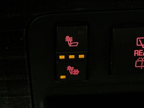 Used 2017 GMC Acadia Limited SLT image 22