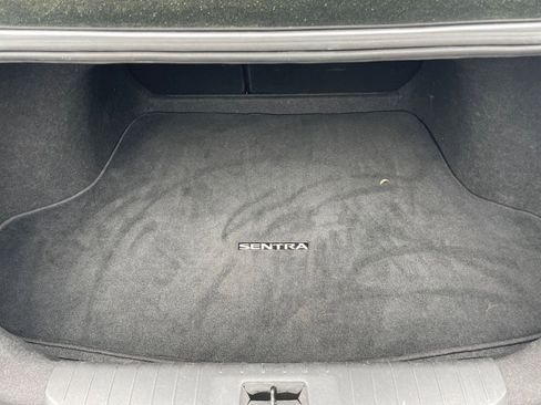 Used 2024 Nissan Sentra SV image 29