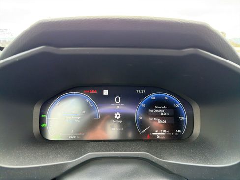 Used 2023 Toyota RAV4 XSE AWD/4WD image 7