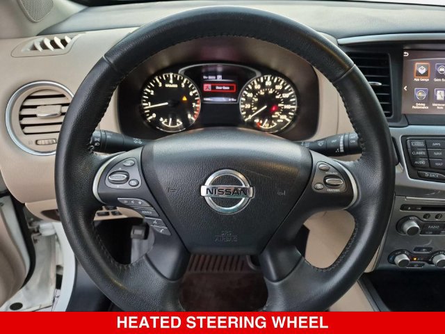 Used 2017 Nissan Pathfinder SL w/ SL Premium Package AWD/4WD image 18