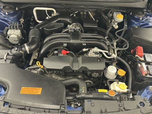 Used 2017 Subaru Legacy 2.5i Premium AWD/4WD image 22