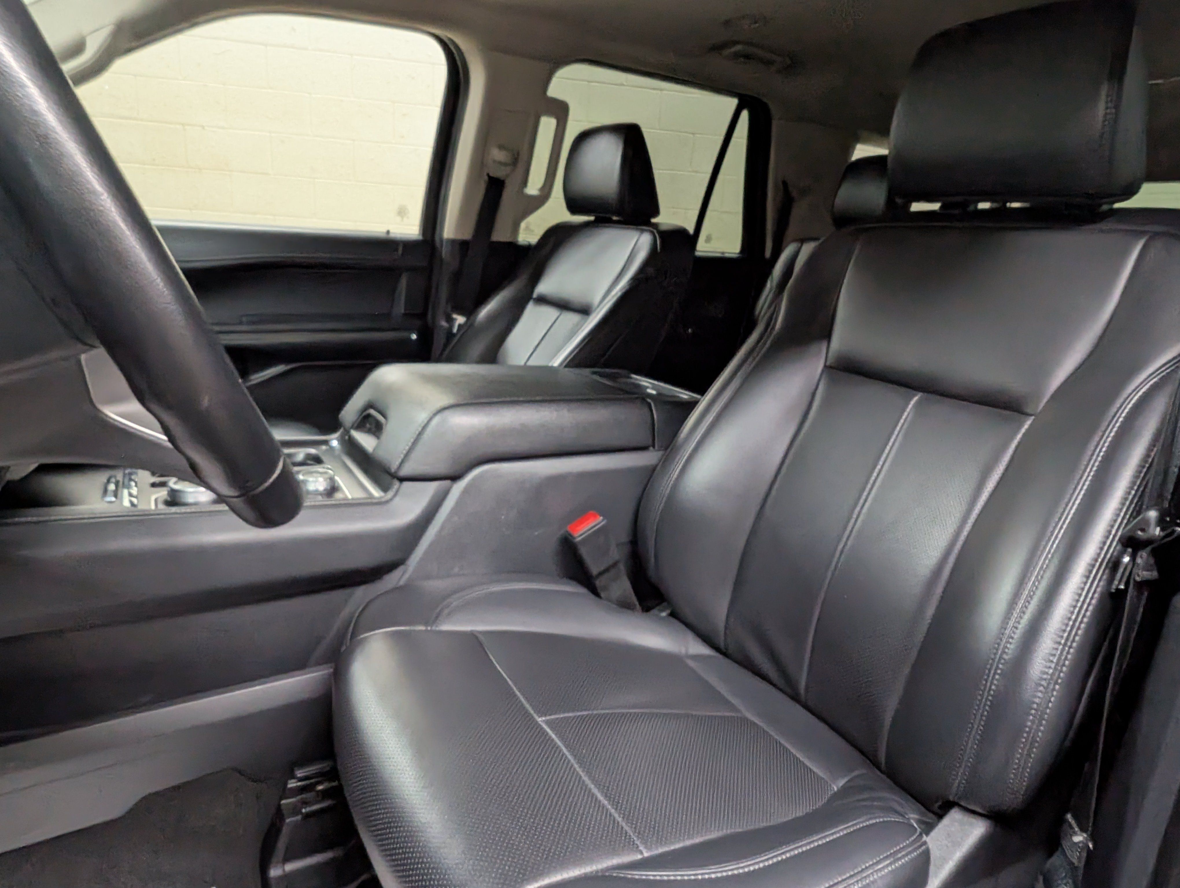 Used 2024 Ford Expedition Max XLT AWD/4WD image 15