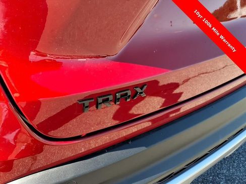 New 2026 Chevrolet Trax LT w/ Driver Confidence Package image 9