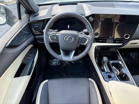 Used 2024 Lexus NX 350h AWD w/ Cold Area Package image 4