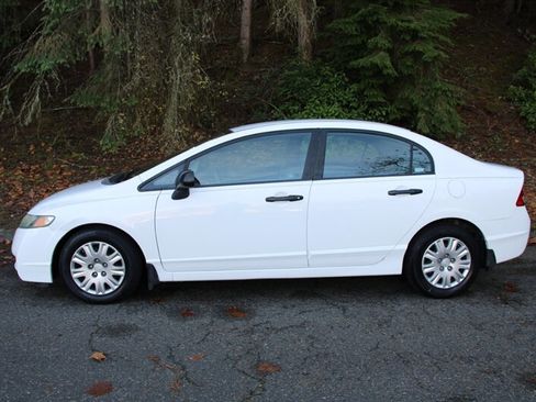 Used 2009 Honda Civic DX-VP image 12
