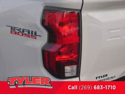 New 2026 Chevrolet Colorado Trail Boss AWD/4WD image 15