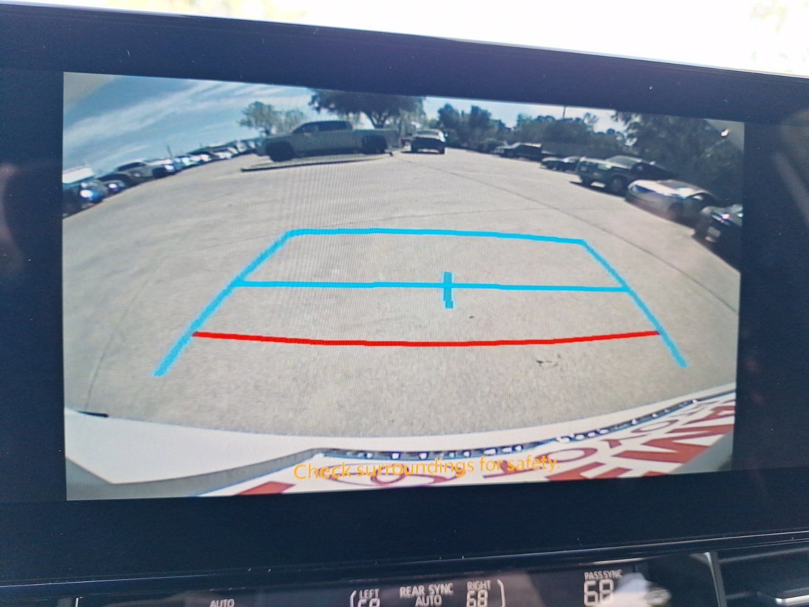 Used 2026 Toyota Sienna XLE Woodland Edition AWD/4WD image 25
