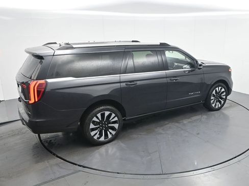New 2025 Ford Expedition Max Platinum w/ Driver's Package image 30
