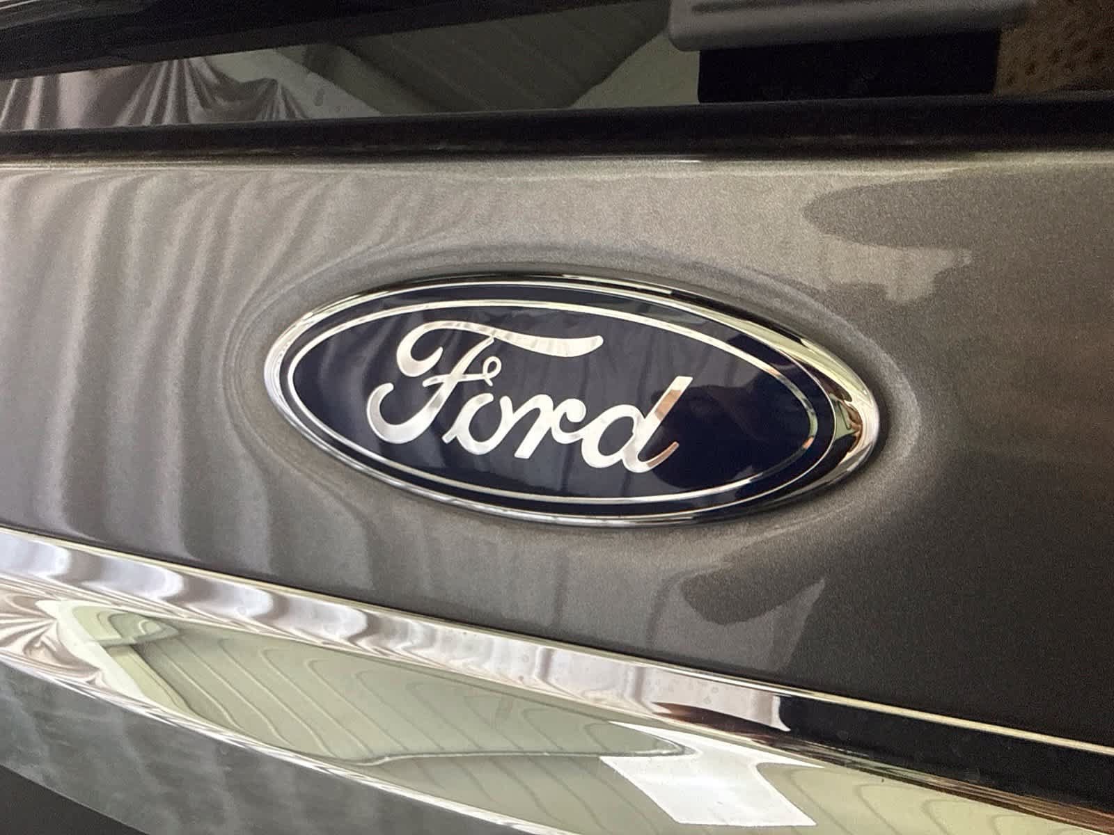 Used 2013 Ford Expedition EL Limited AWD/4WD image 14