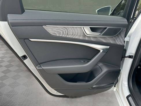 Used 2025 Audi A6 3.0T Premium image 28