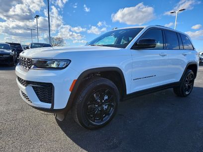 New 2026 Jeep Grand Cherokee Altitude
