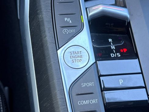 Certified 2024 BMW 330i xDrive 330i xDrive w/ Premium Package image 32