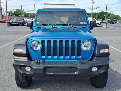 Used 2019 Jeep Wrangler Unlimited Sport S AWD/4WD image 2