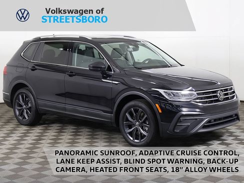 Used 2023 Volkswagen Tiguan SE AWD/4WD image 1