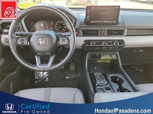Certified 2023 Honda Pilot Touring image 10
