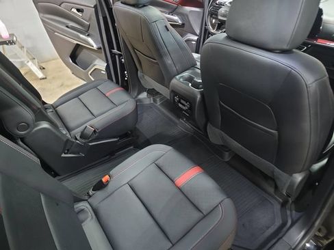 Used 2024 Chevrolet Traverse RS w/ LPO, Floor Liner Package AWD/4WD image 13