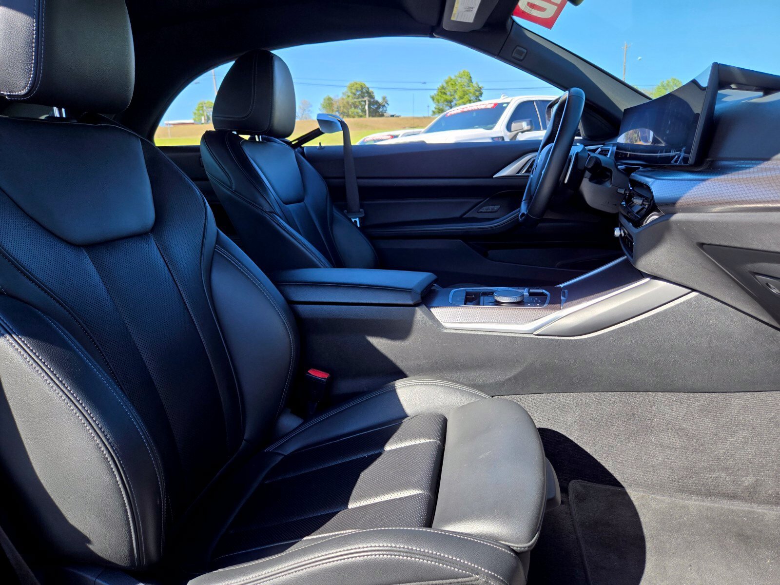 Used 2025 BMW 430i xDrive Convertible AWD/4WD image 16