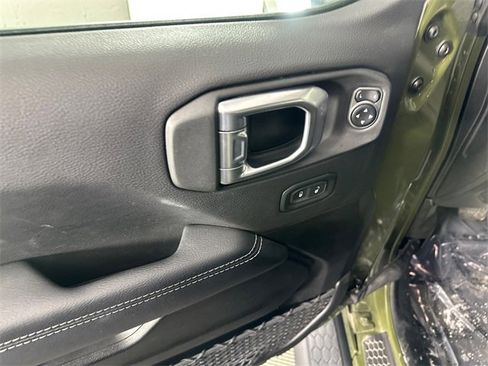 Certified 2023 Jeep Wrangler Sahara w/ LED Lighting Group image 20