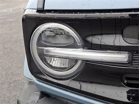 Used 2023 Ford Bronco Outer Banks image 13