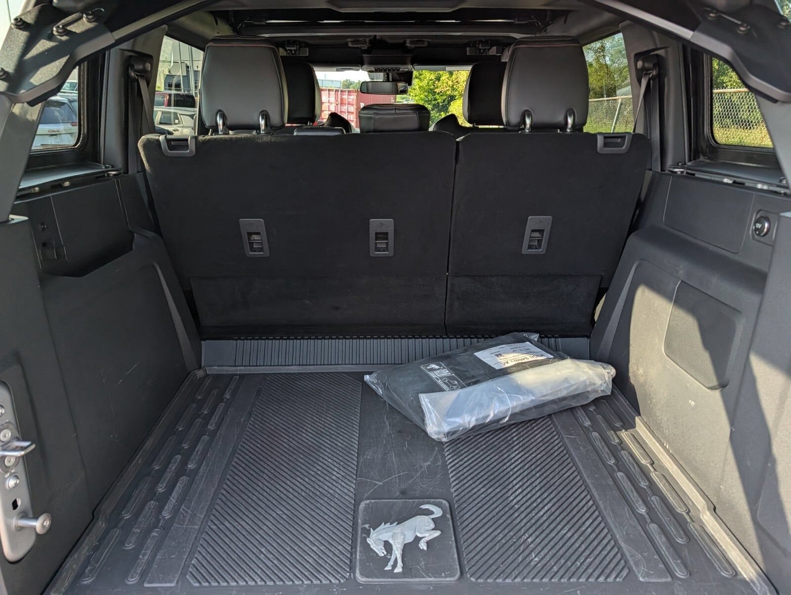 Used 2024 Ford Bronco Raptor w/ Interior Carbon Fiber Pack 6 AWD/4WD image 28