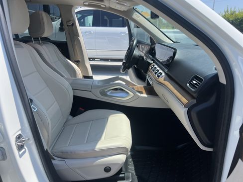 Used 2023 Mercedes-Benz GLE 350 4MATIC w/ Premium Package image 35