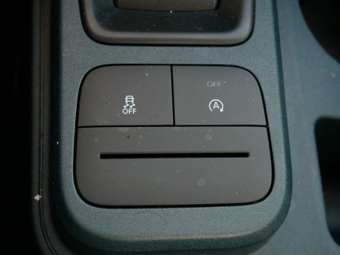 Used 2026 Ford Maverick XLT w/ XLT Luxury Package AWD/4WD image 32