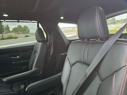 Used 2024 Honda Pilot TrailSport image 22