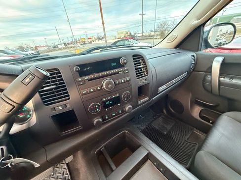 Used 2013 GMC Sierra 1500 SLE image 15