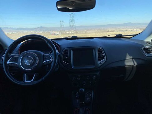 Certified 2018 Jeep Compass Trailhawk w/ Leather Interior Group image 16