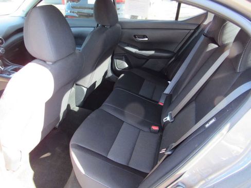 Used 2021 Nissan Sentra SV image 10