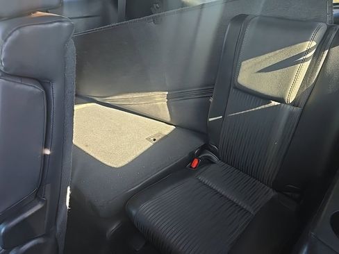 Used 2015 Toyota Highlander Plus image 11